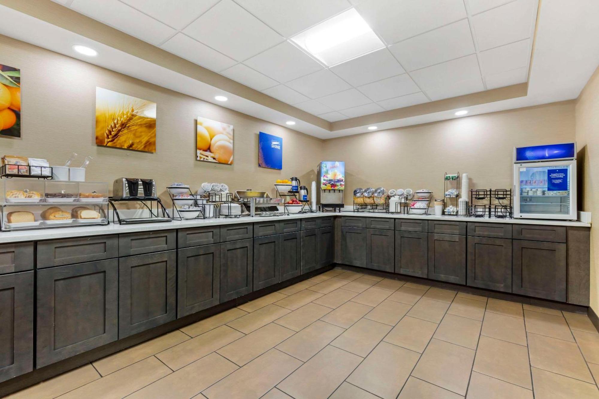 Comfort Herndon-reston 2*