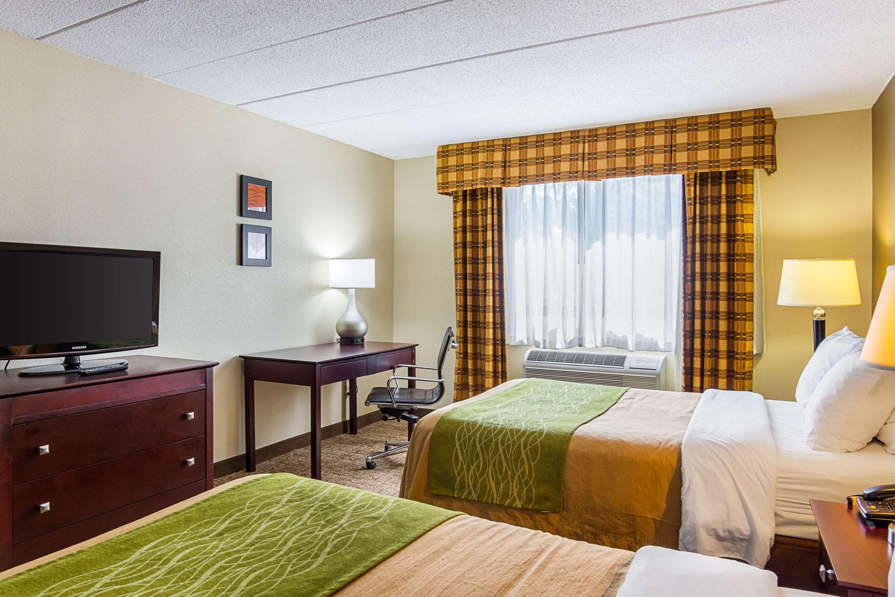 Comfort Herndon-reston Inn