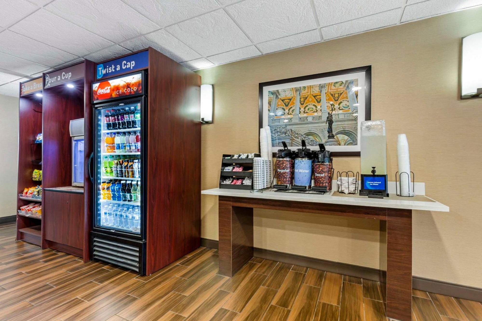 Inn Comfort Herndon-reston 2*